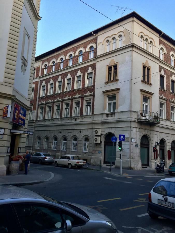 Buda Boutique Apartment Budapest Esterno foto